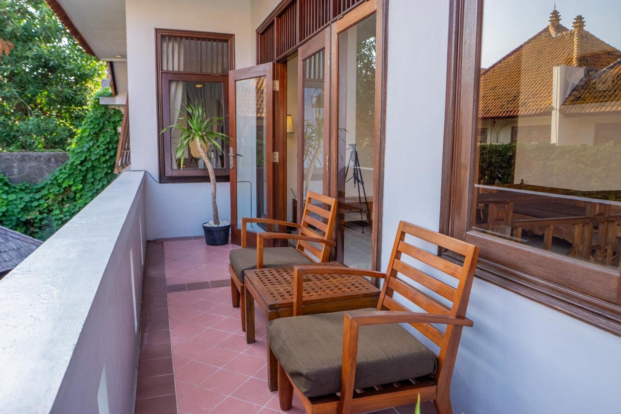 Villa Atres Griya 5 Private Bedroom Kuta