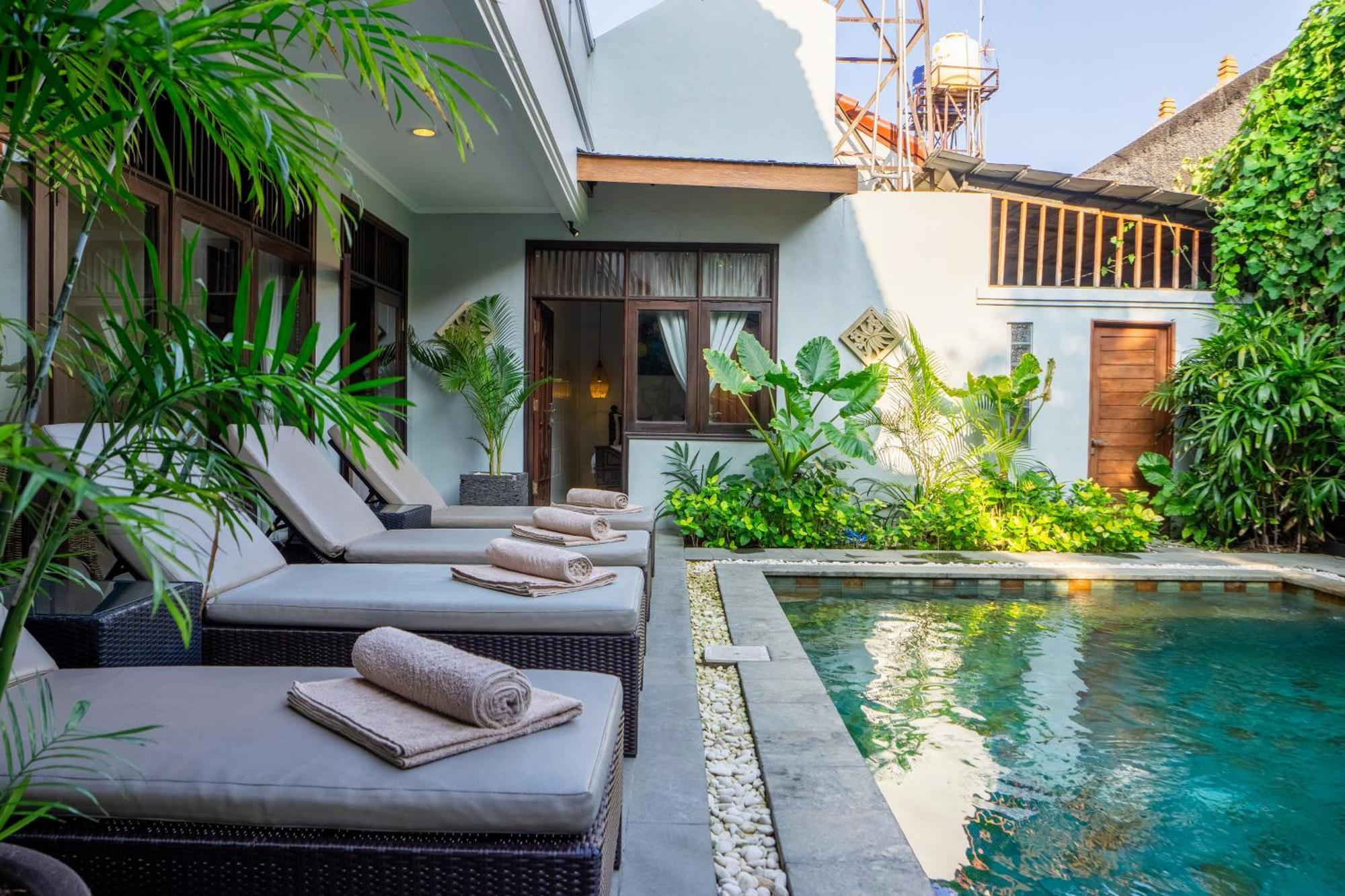 Villa Atres Griya 5 Private Bedroom Kuta *